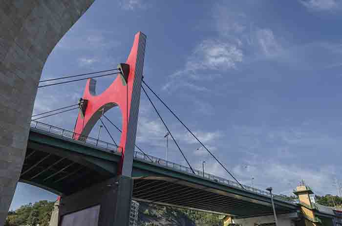 Vizcaya - Bilbao - puente La Salve 2.jpg